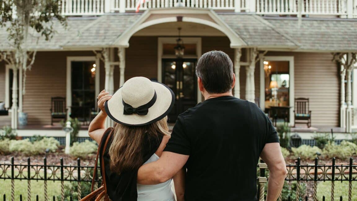 Couple at The Williams House